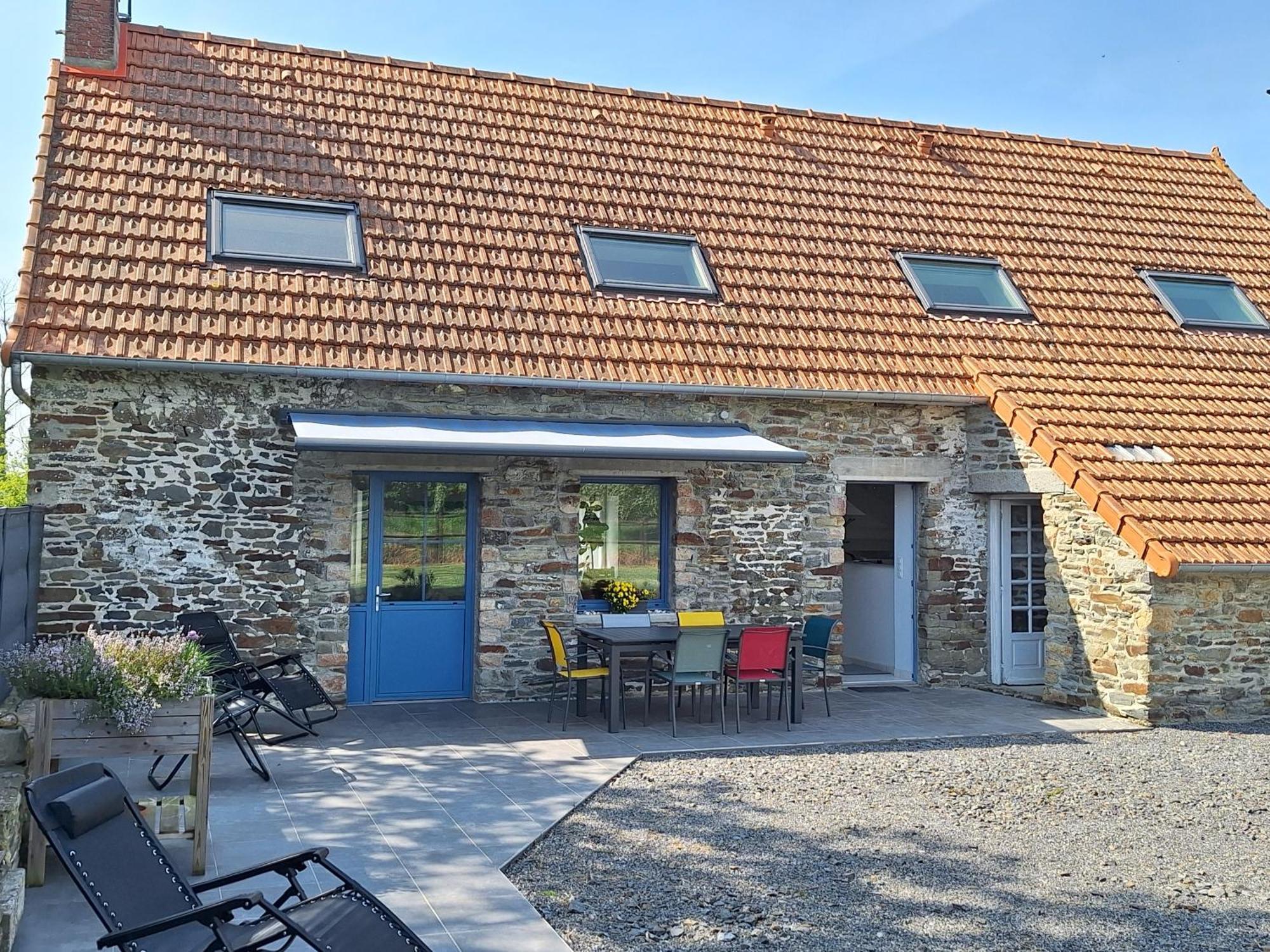 Les Hirondelles De La Baie Villa Vains Bagian luar foto